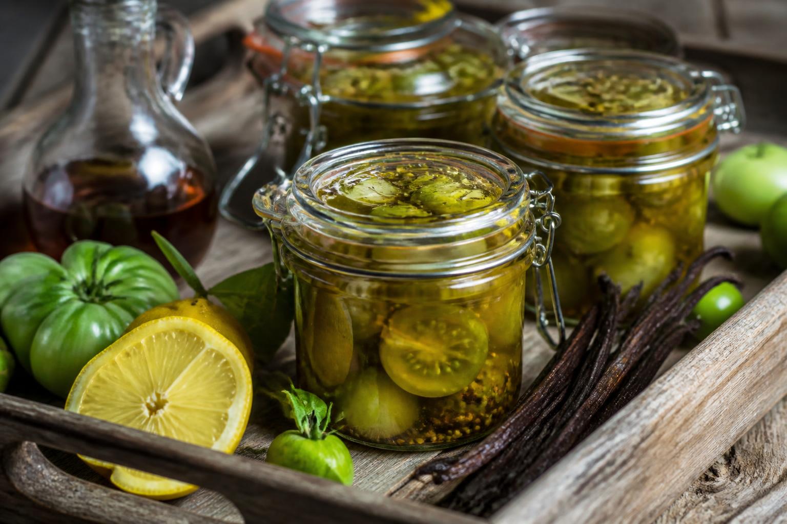 découvrez notre recette gourmande de confiture de tomates au vinaigre de xérès, alliant douceur et acidité pour sublimer vos plats et tartines.