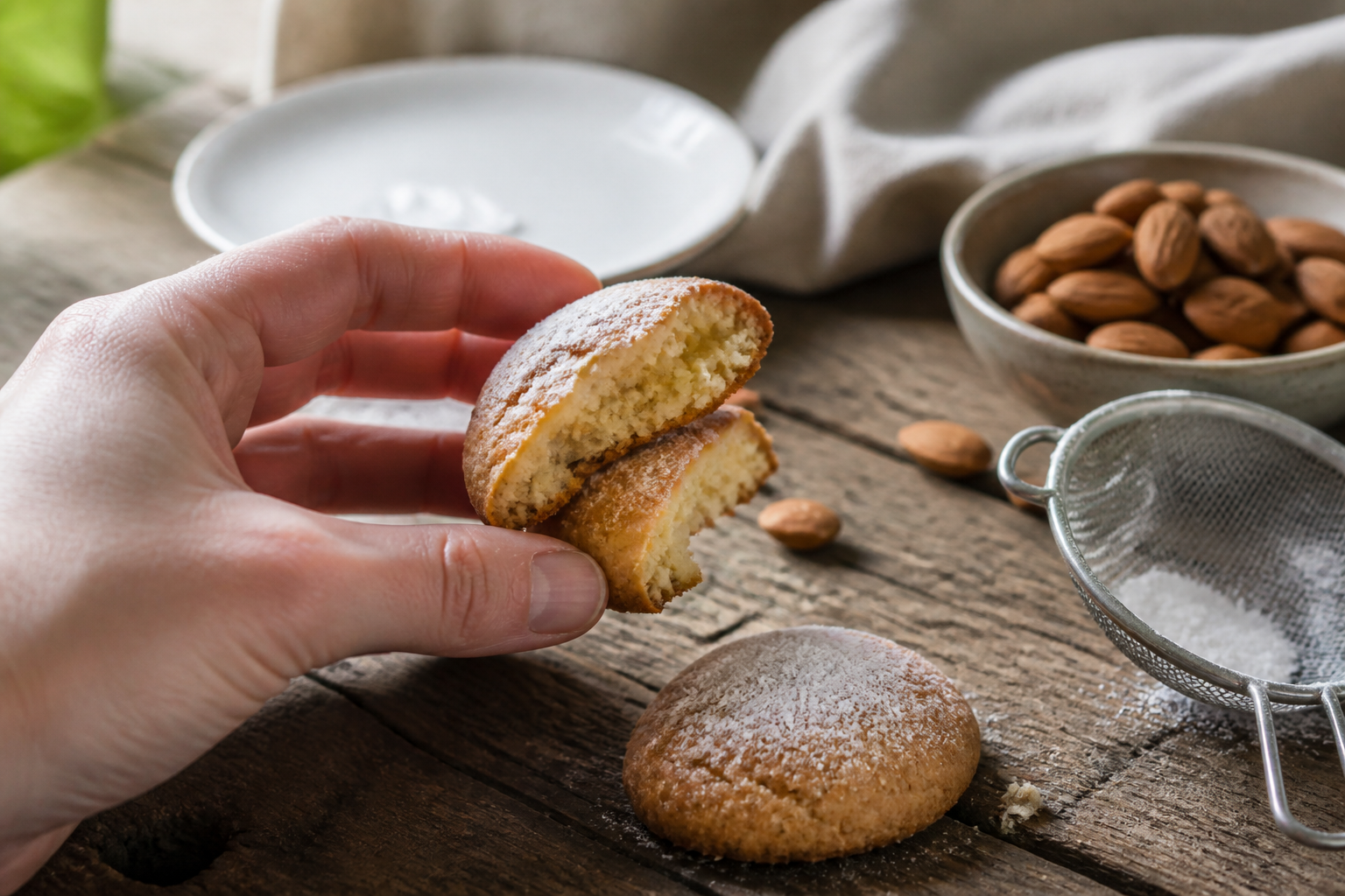 Biscuit aux amandes moelleux et croustillant : la recette facile